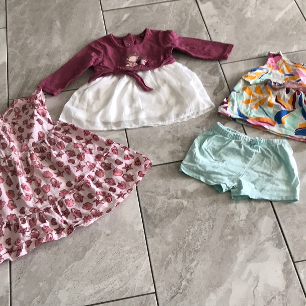 BABY GIRLS - Dress and  other / Bundle of four pieces | 9 Months